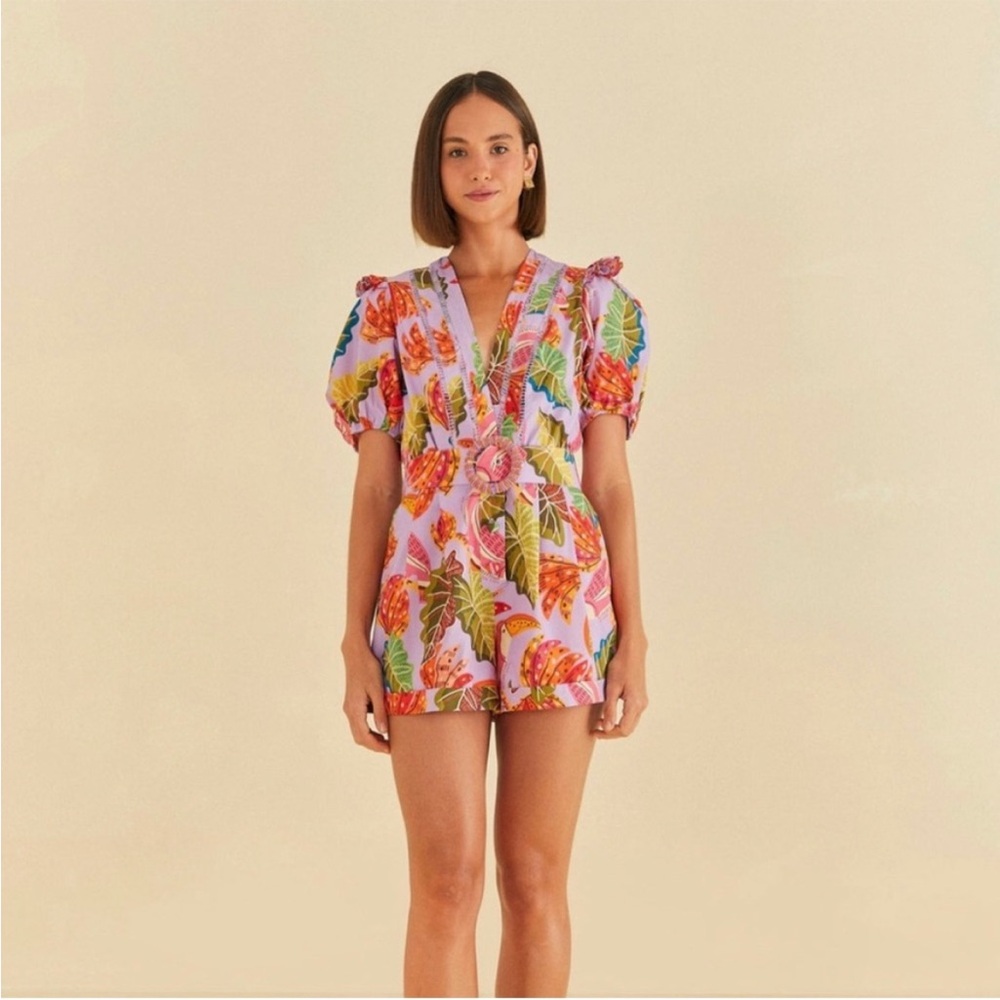 FARM Rio Lilac Beaks & Bananas V Neck
Romper NWT